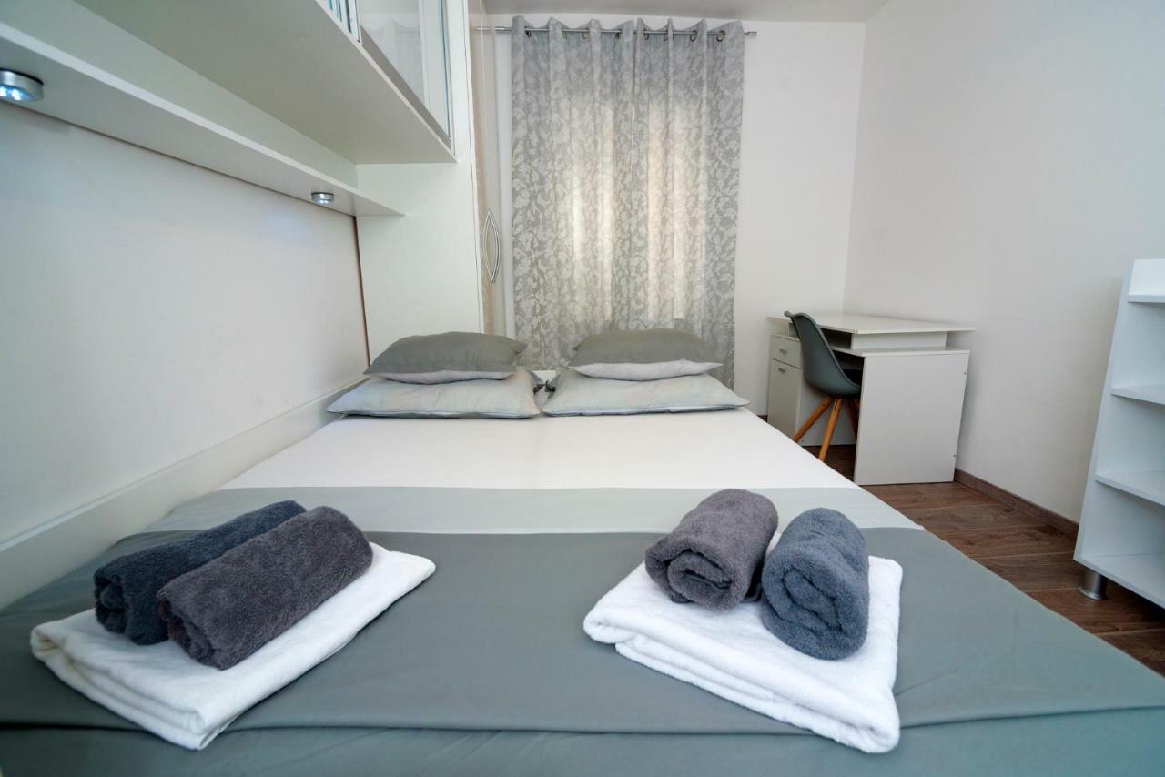 Apartments Magli Kaštela 外观 照片