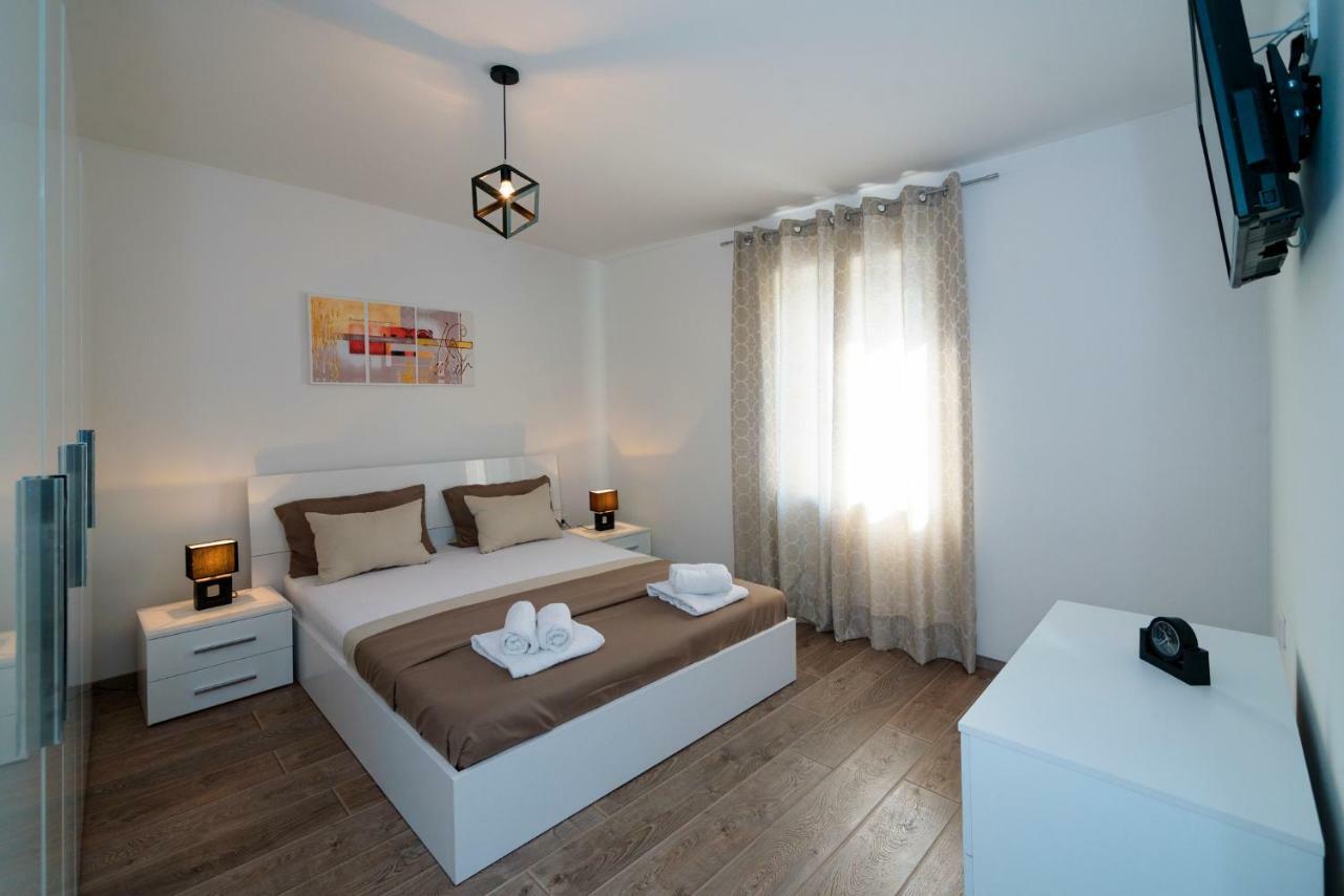 Apartments Magli Kaštela 外观 照片