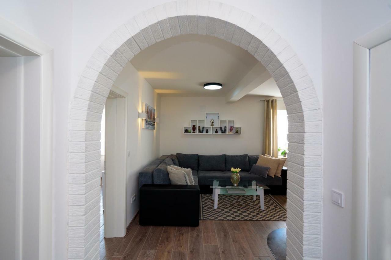 Apartments Magli Kaštela 外观 照片